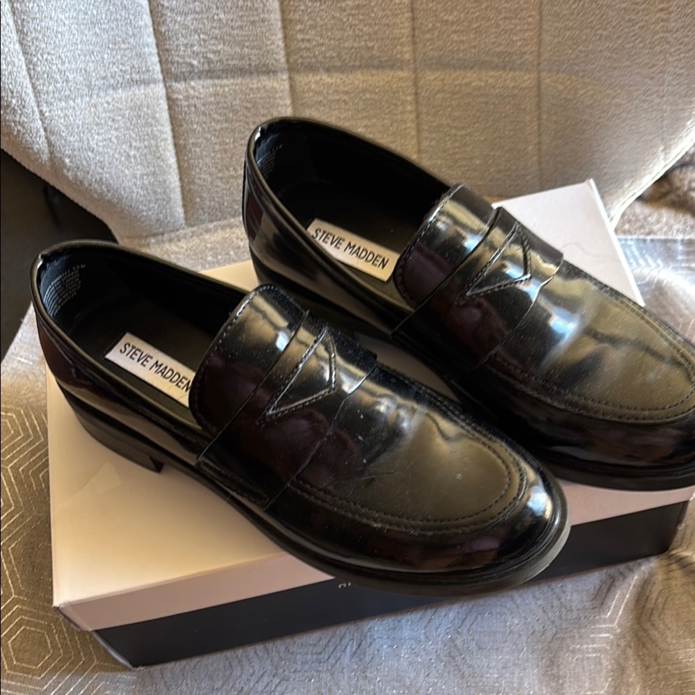 Steve Madden Black Women’s Loafers